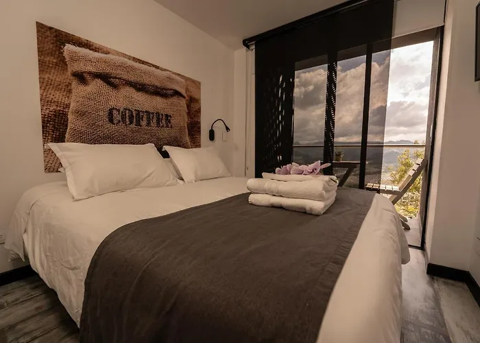 The Coffee Club Apartahotel